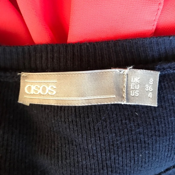 ASOS Knit Top with Back Bow Detail - Picture 4 of 4